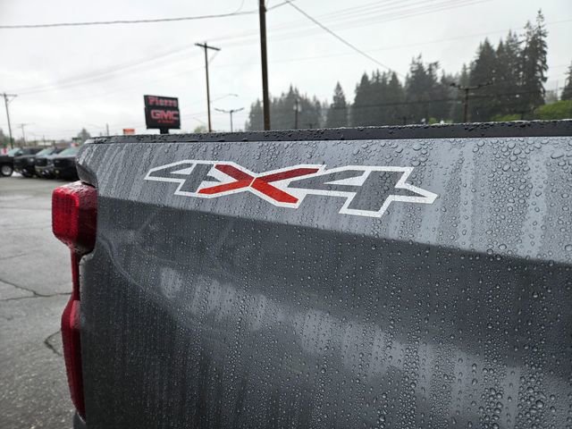 Used 2020 Chevrolet Silverado 1500 RST w/ Texas Edition AWD/4WD image 13