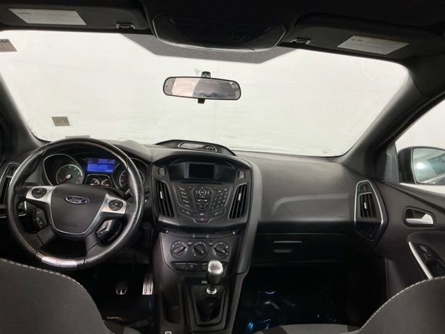 Used 2013 Ford Focus ST FWD image 22
