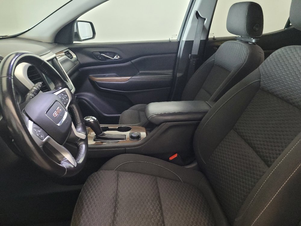 Used 2018 GMC Acadia SLE FWD image 17