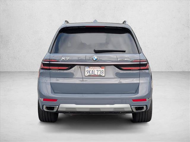 Used 2024 BMW X7 xDrive40i w/ Parking Assistance Package AWD/4WD image 7