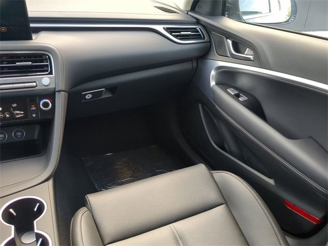 New 2025 Genesis G70 2.5T image 16