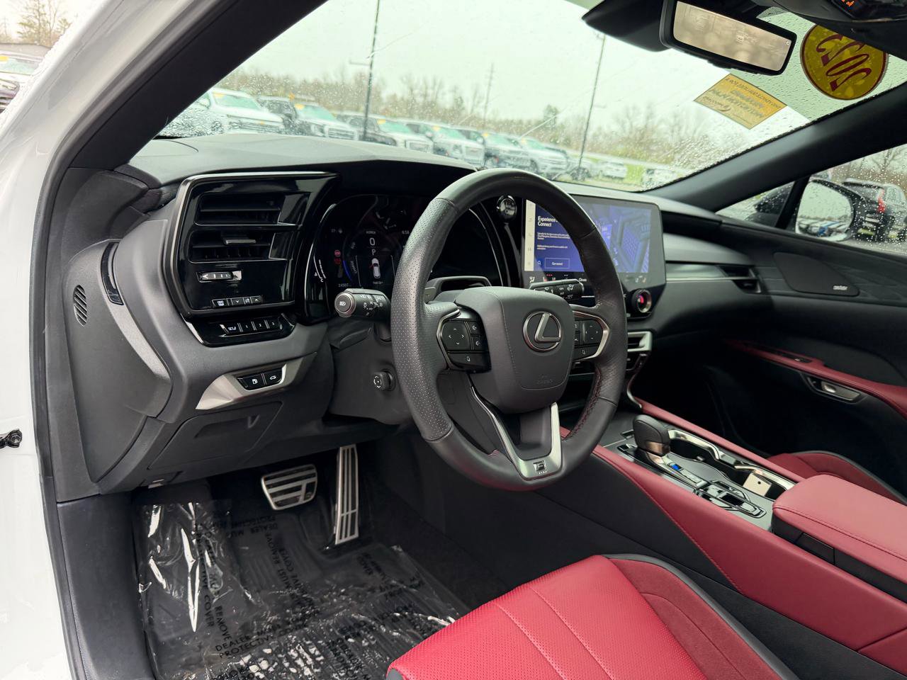 Used 2023 Lexus RX 500h RX 500h F SPORT Performance AW image 15