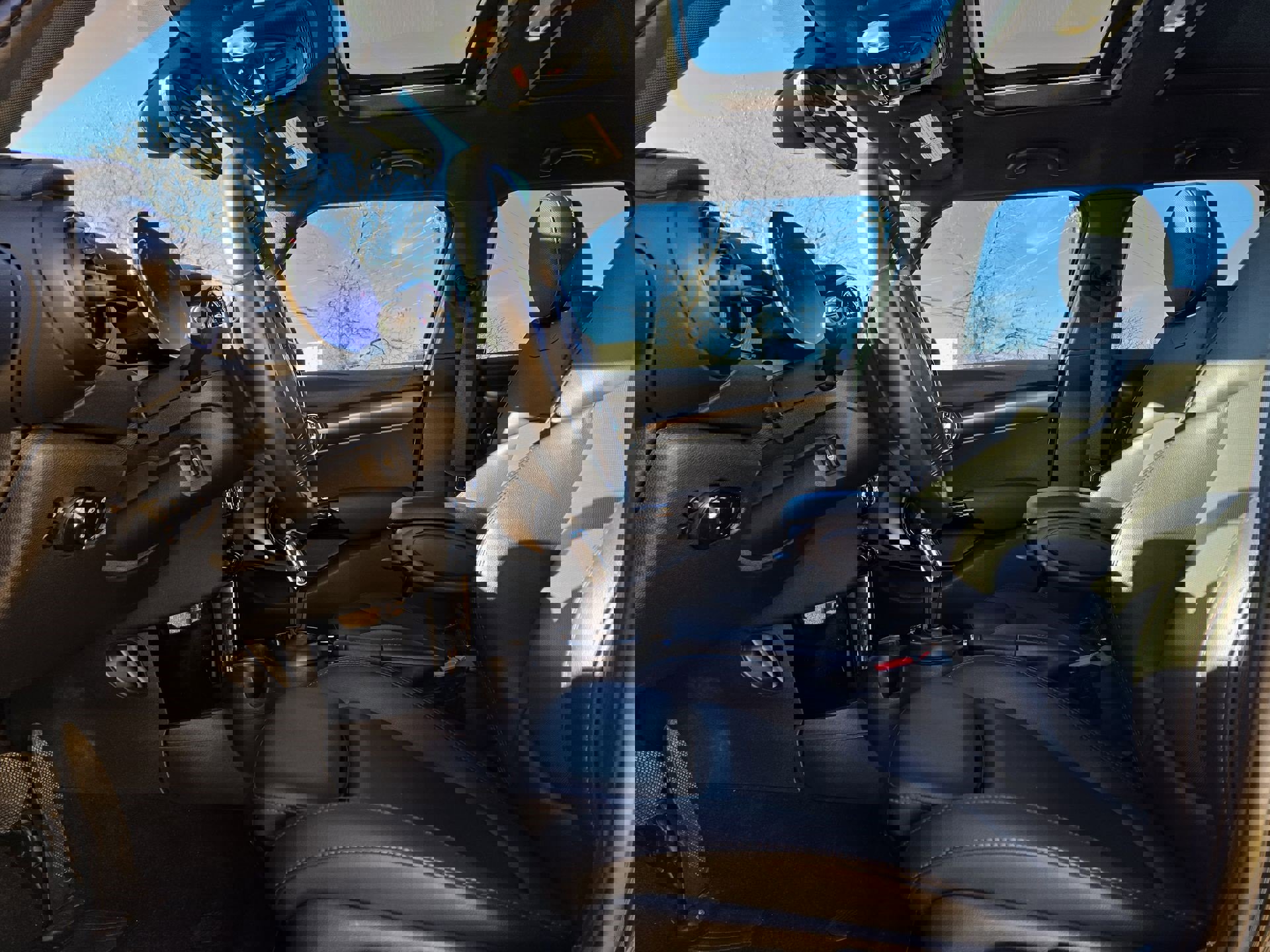 Used 2022 MINI Cooper S w/ Premium Package image 16