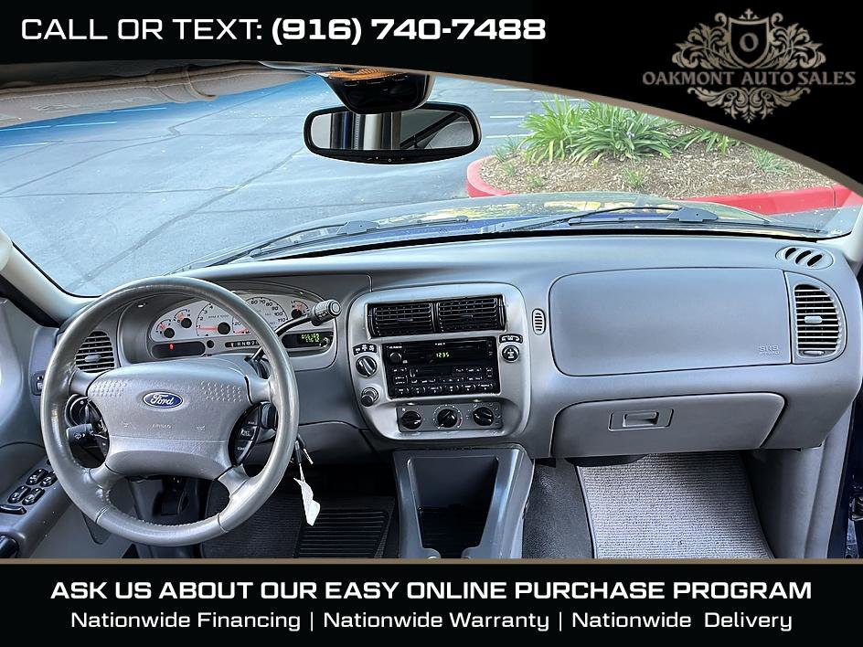Used 2004 Ford Explorer Sport Trac XLT AWD/4WD image 15