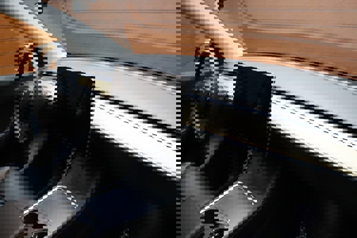 Used 2022 Tesla Model Y Long Range image 52