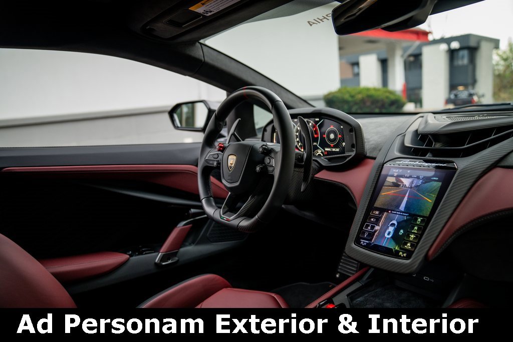 Used 2025 Lamborghini Revuelto Base image 11