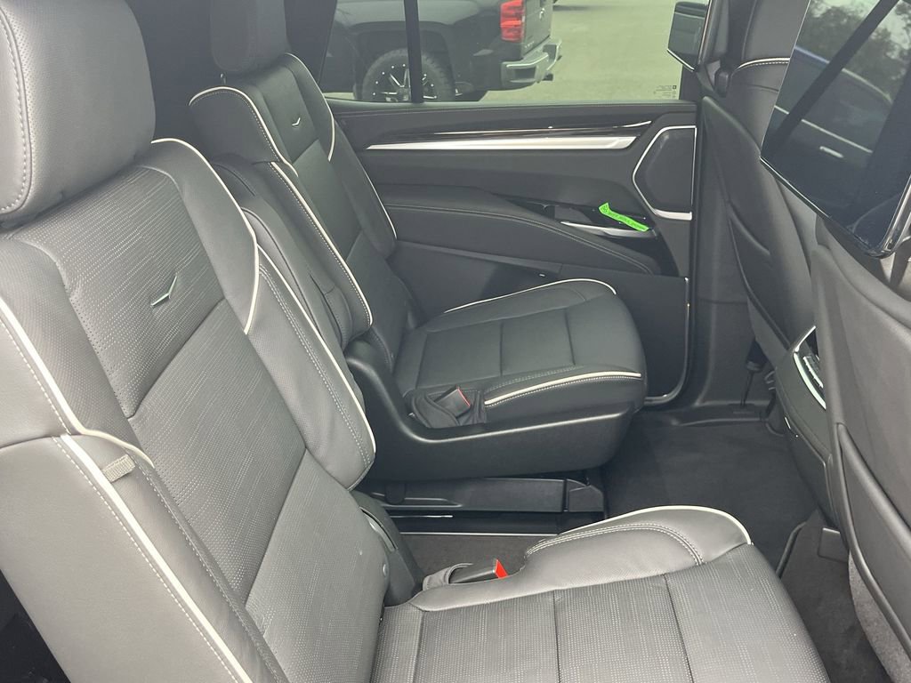 New 2026 Cadillac Escalade Luxury image 20