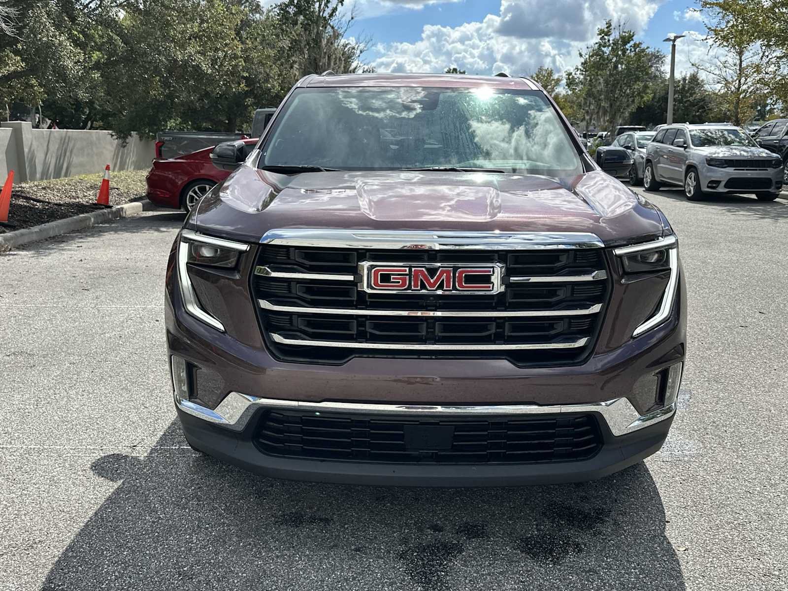 Certified 2024 GMC Acadia Elevation AWD/4WD image 9