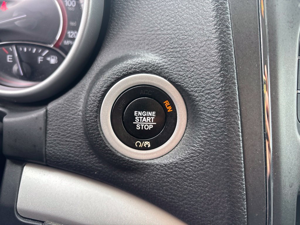 Used 2020 Dodge Journey SE FWD image 27