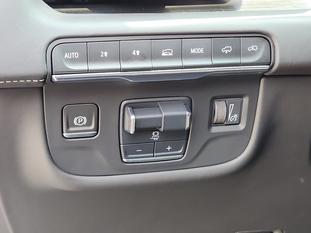 Used 2021 Cadillac Escalade Sport Platinum w/ LPO, ONYX Package AWD/4WD image 20