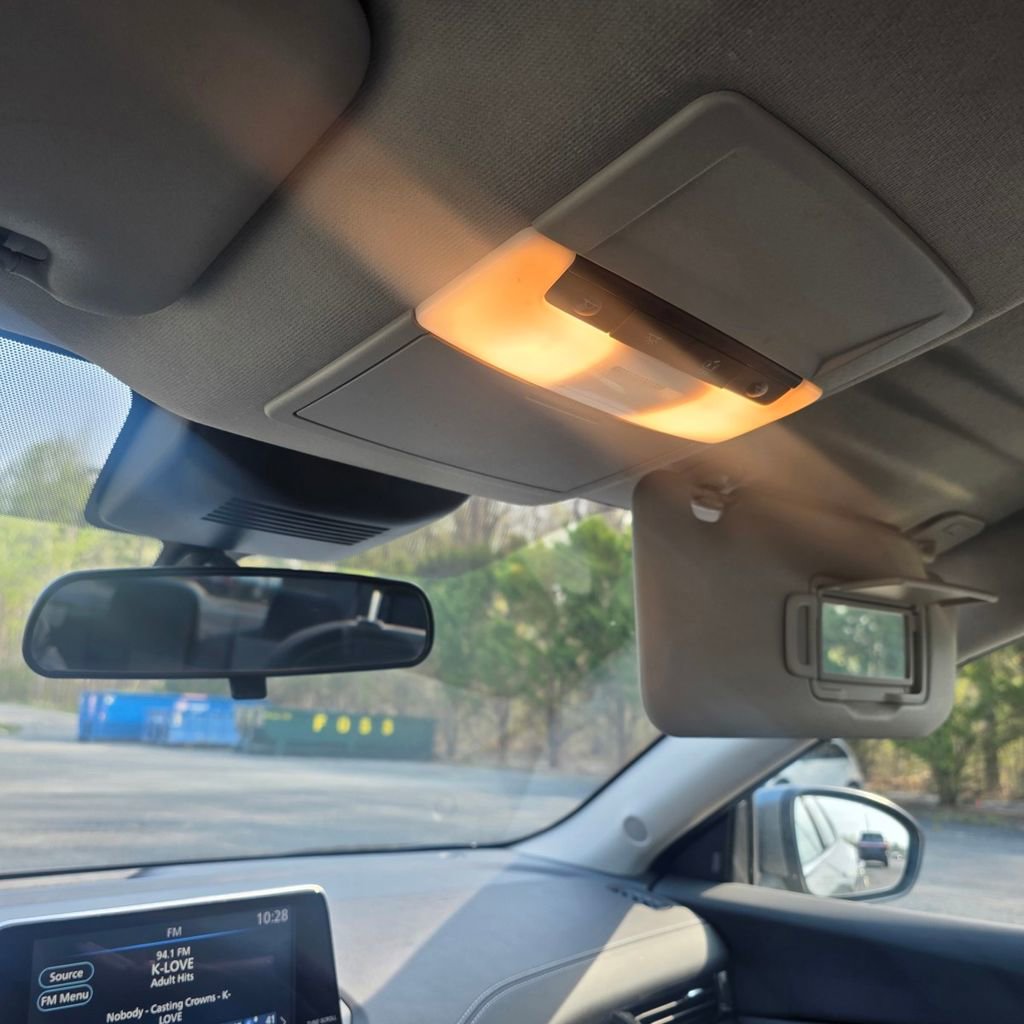 Used 2022 Nissan Sentra SV w/ All-Weather Package image 18