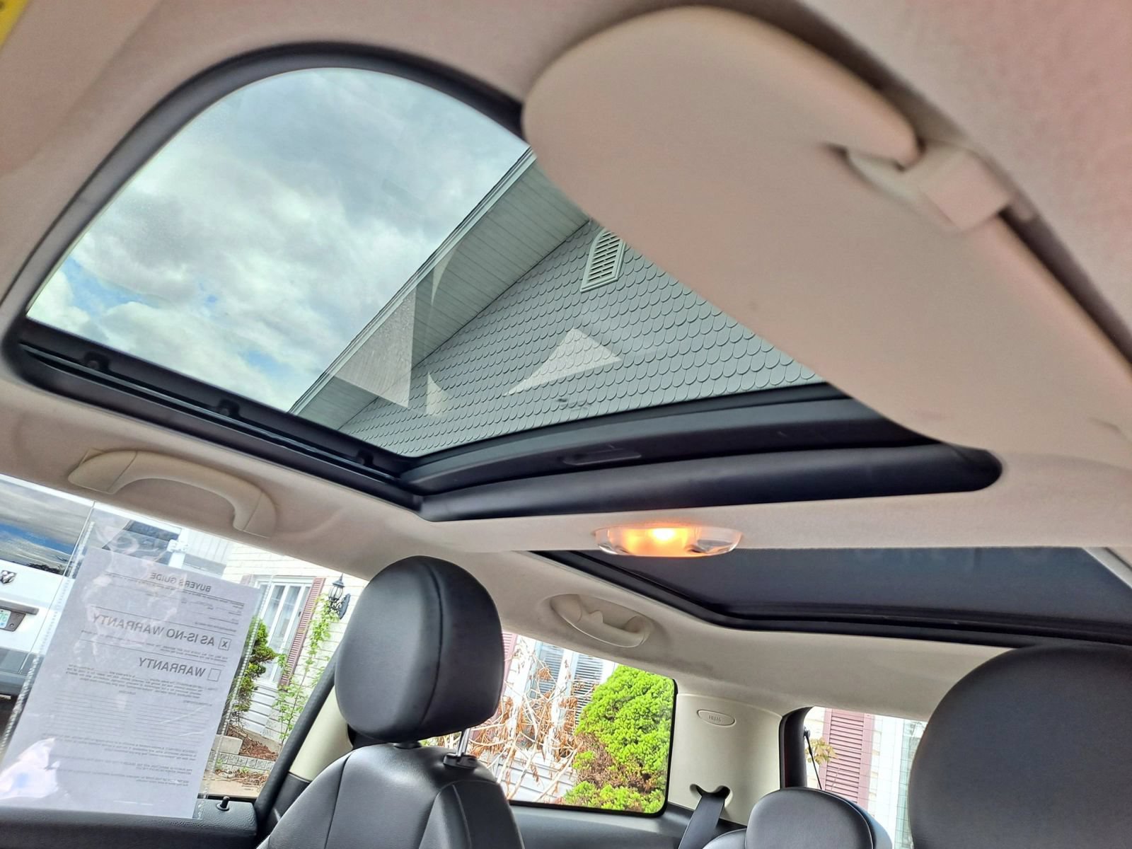 Used 2012 MINI Cooper Hardtop FWD image 9