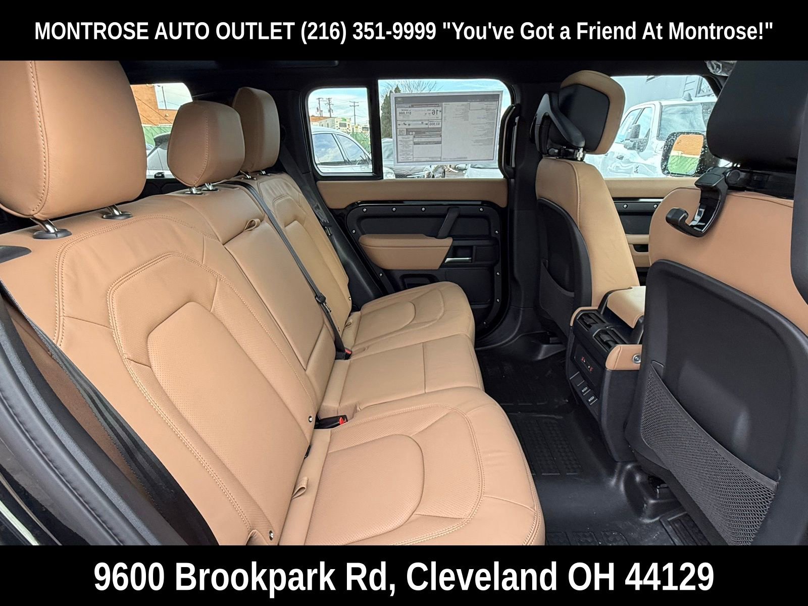 New 2026 Land Rover Defender 110 X-Dynamic SE image 14