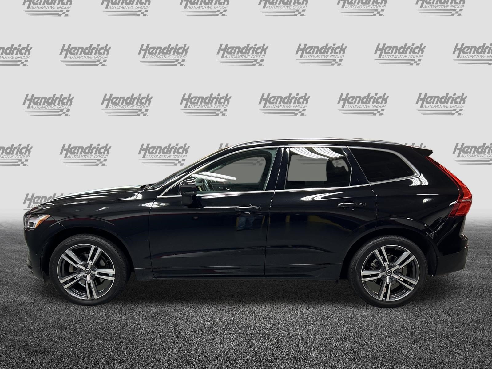 Used 2019 Volvo XC60 T5 Momentum w/ Multimedia Package FWD image 7