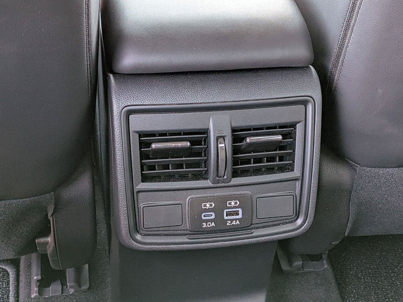 Used 2026 Subaru Forester Premium AWD/4WD image 31