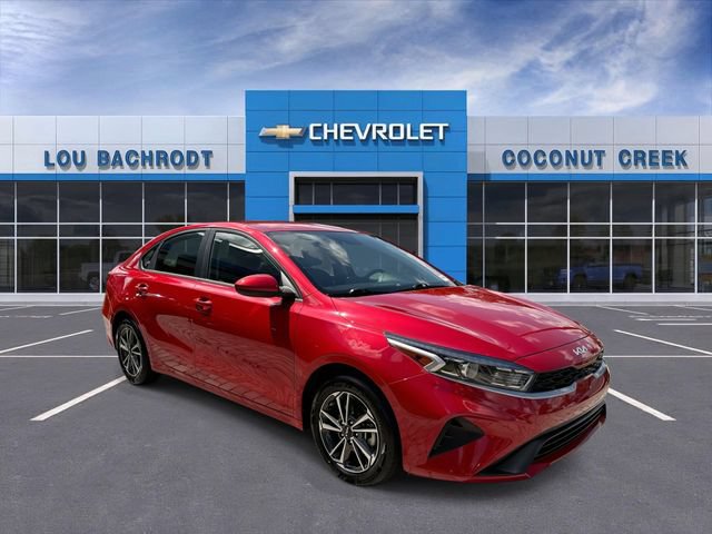 Used 2024 Kia Forte LXS FWD image 2