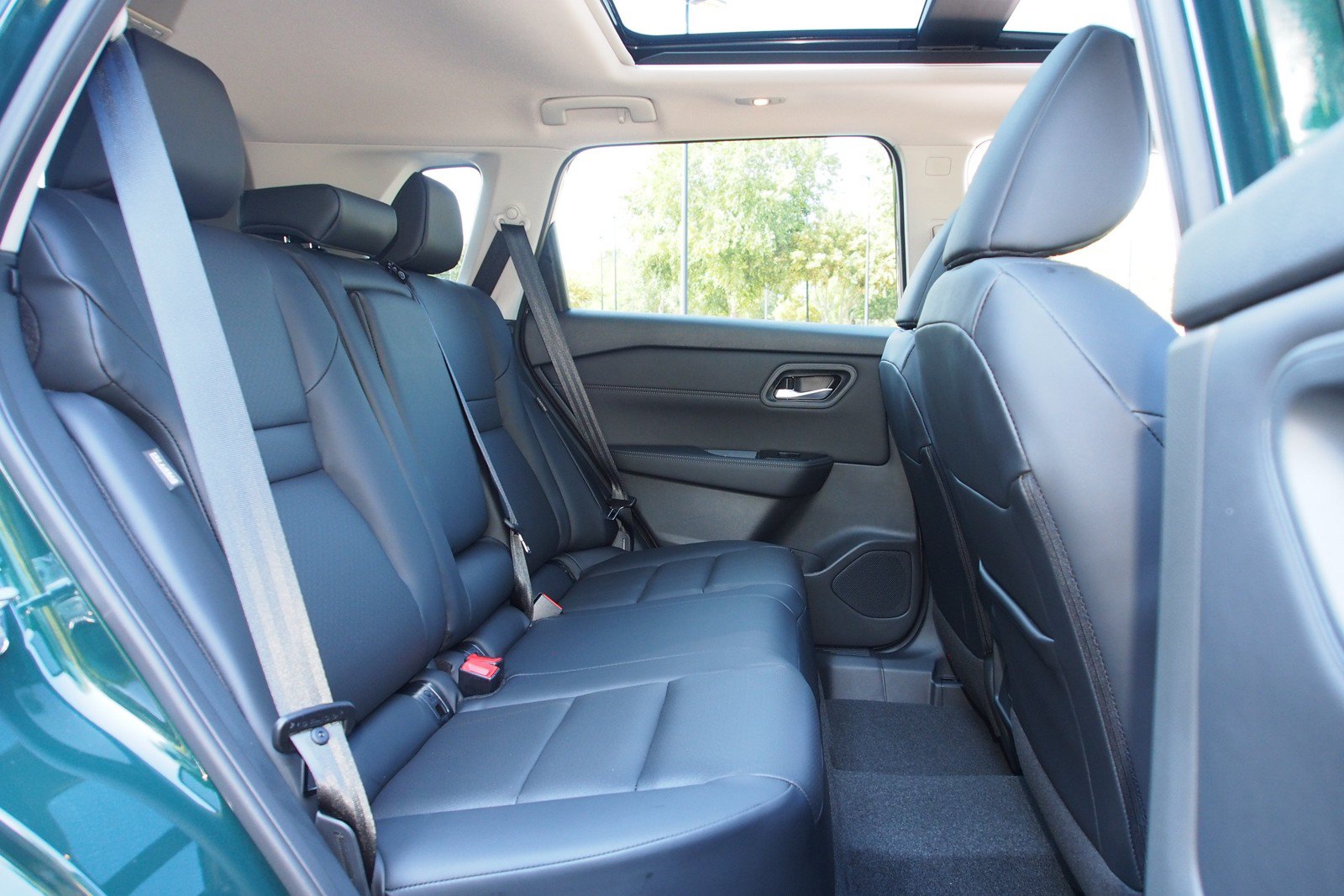 New 2026 Nissan Rogue Dark Armor FWD image 14