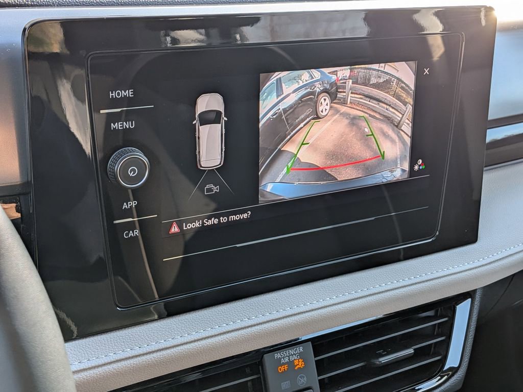 Used 2025 Volkswagen Taos S image 24