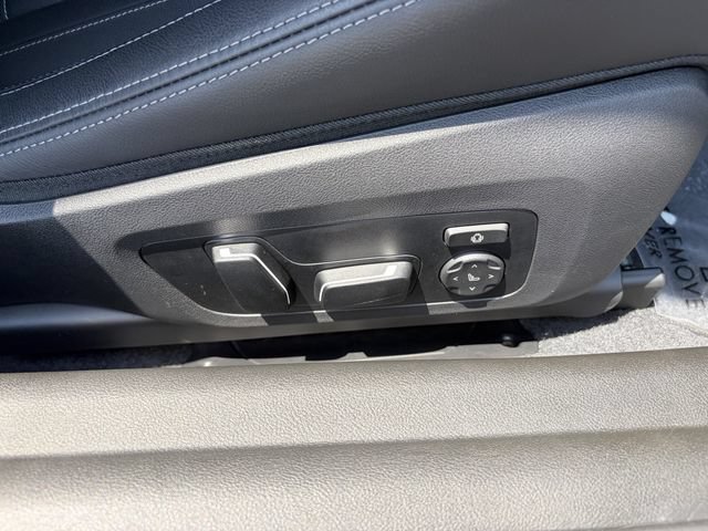 Used 2024 BMW M2 w/ Lighting Package RWD image 12