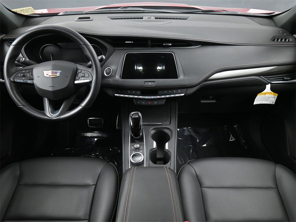 Certified 2022 Cadillac XT4 Sport w/ Enhanced Visibility Package image 4