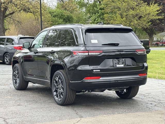 New 2026 Jeep Grand Cherokee Summit w/ Obsidian Package AWD/4WD image 14