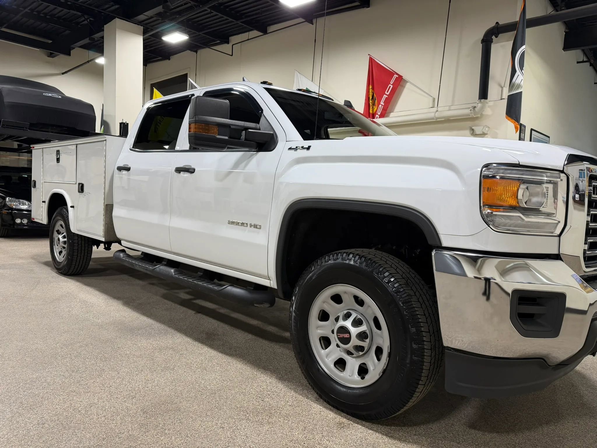 Used 2017 GMC Sierra 3500 4x4 Crew Cab w/ Snow Plow Prep Package image 14