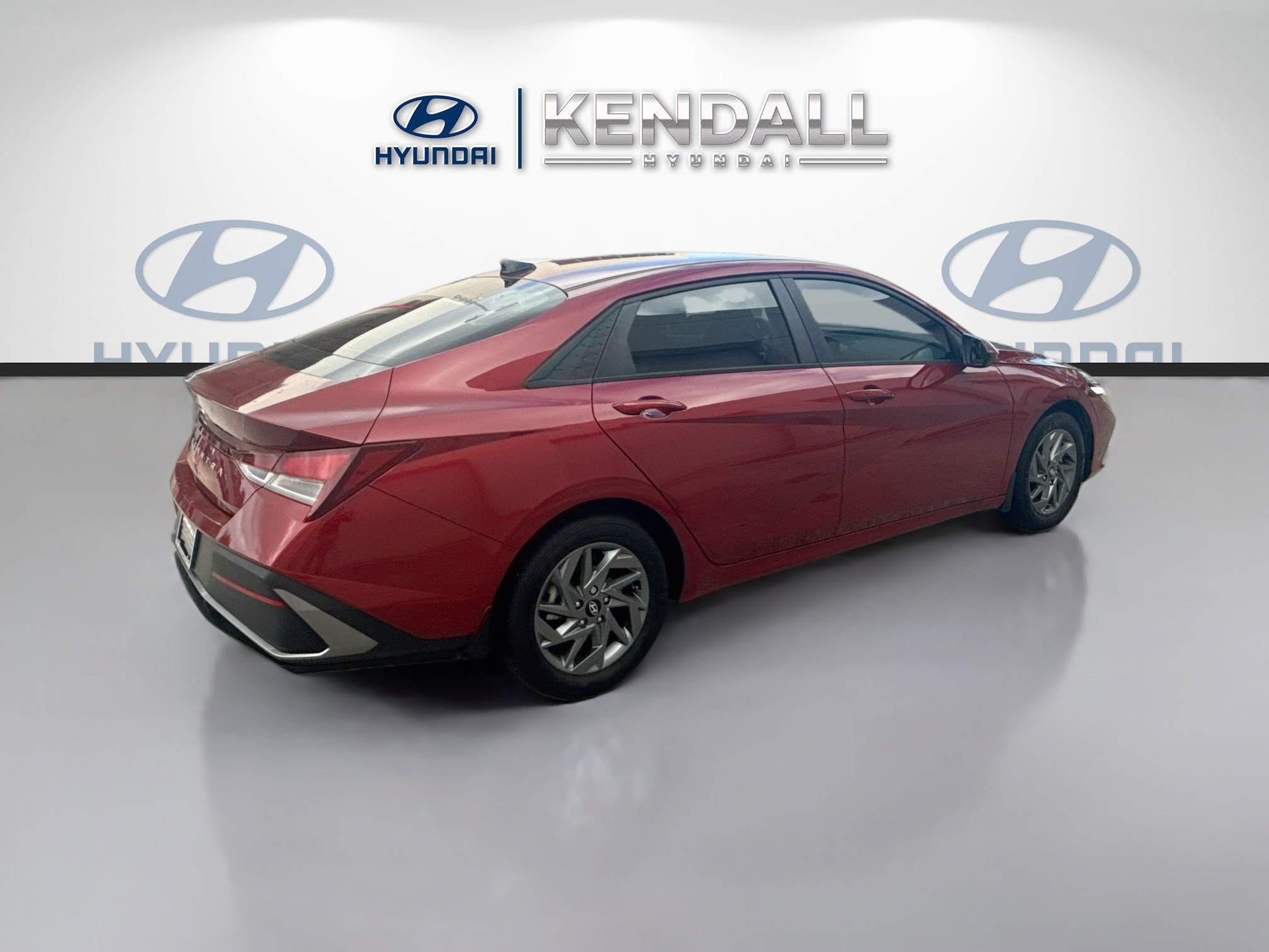 Used 2024 Hyundai Elantra SEL FWD image 6