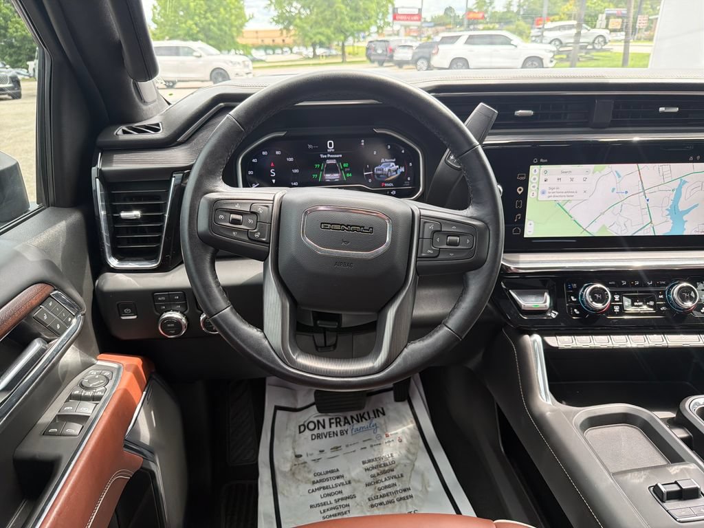 Used 2024 GMC Sierra 2500 Denali Ultimate AWD/4WD image 16