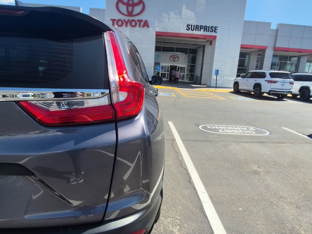 Used 2017 Honda CR-V LX image 6