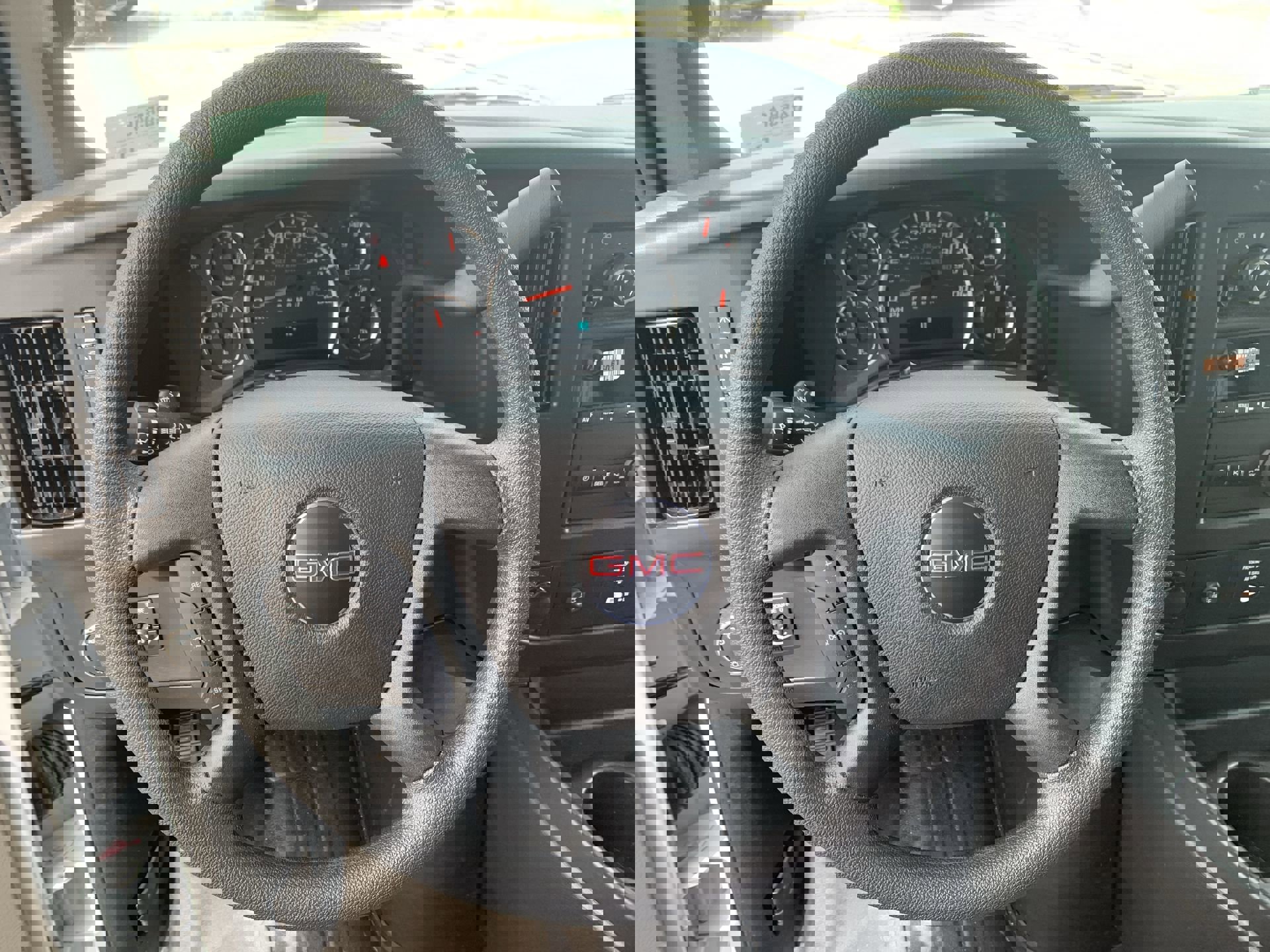 New 2025 GMC Savana 3500 1WT w/ Power Convenience Package image 34