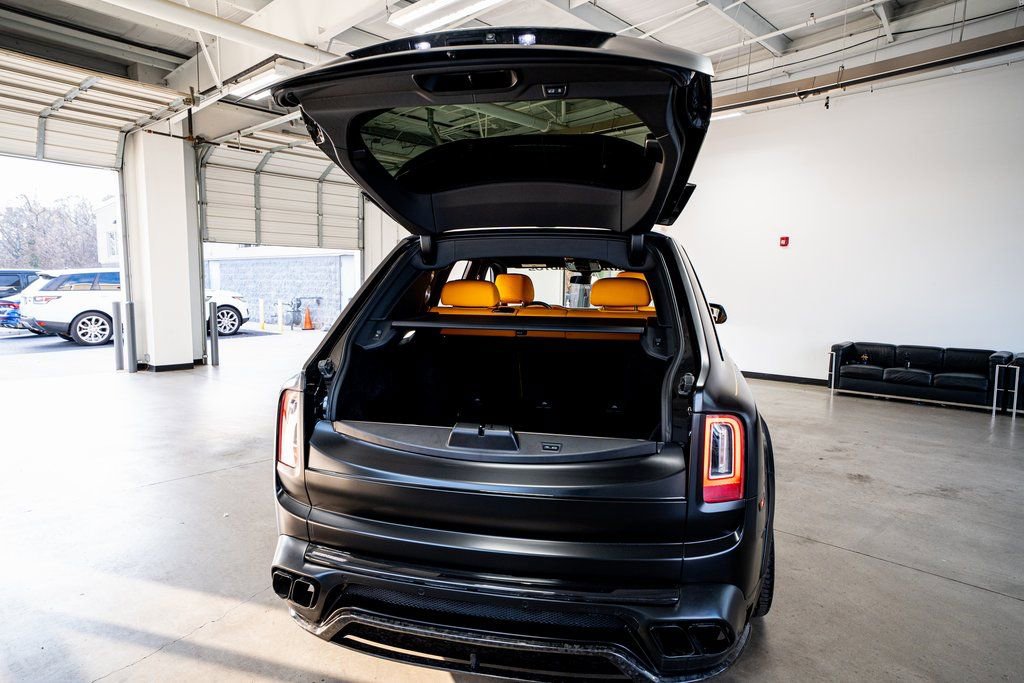 Used 2023 Rolls-Royce Cullinan image 71