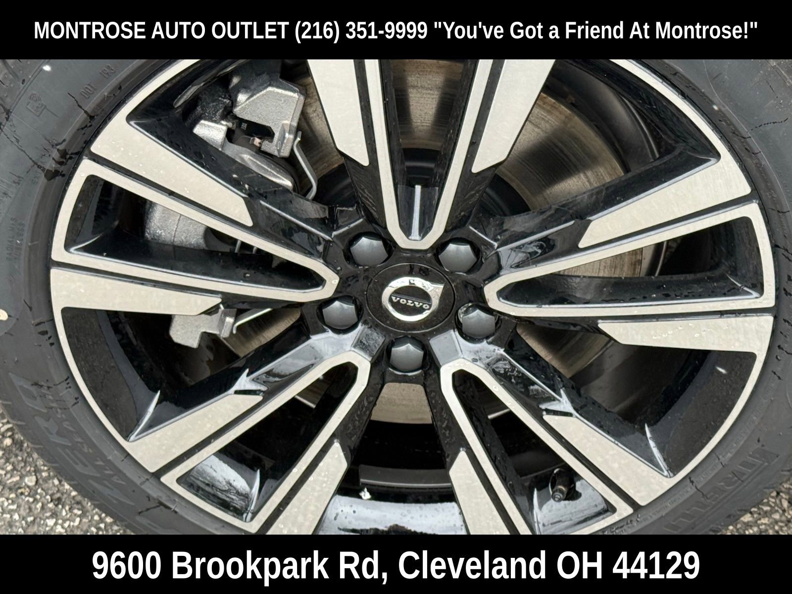 New 2026 Volvo V60 B5 Cross Country Ultra w/ Protection Package Premier image 10