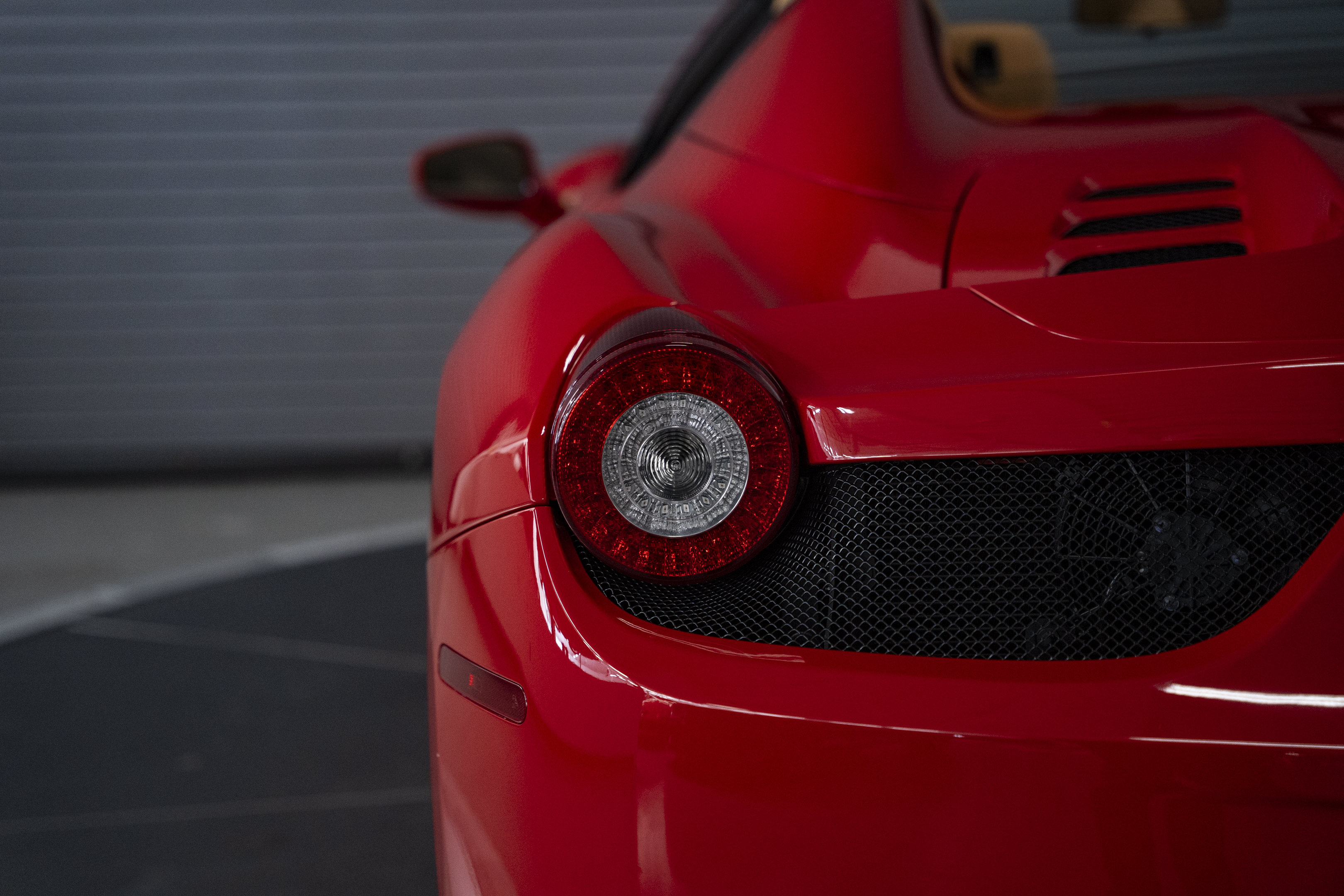 Used 2012 Ferrari 458 Spider RWD image 16
