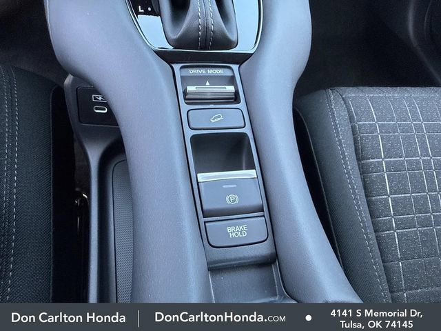 New 2026 Honda HR-V LX image 23
