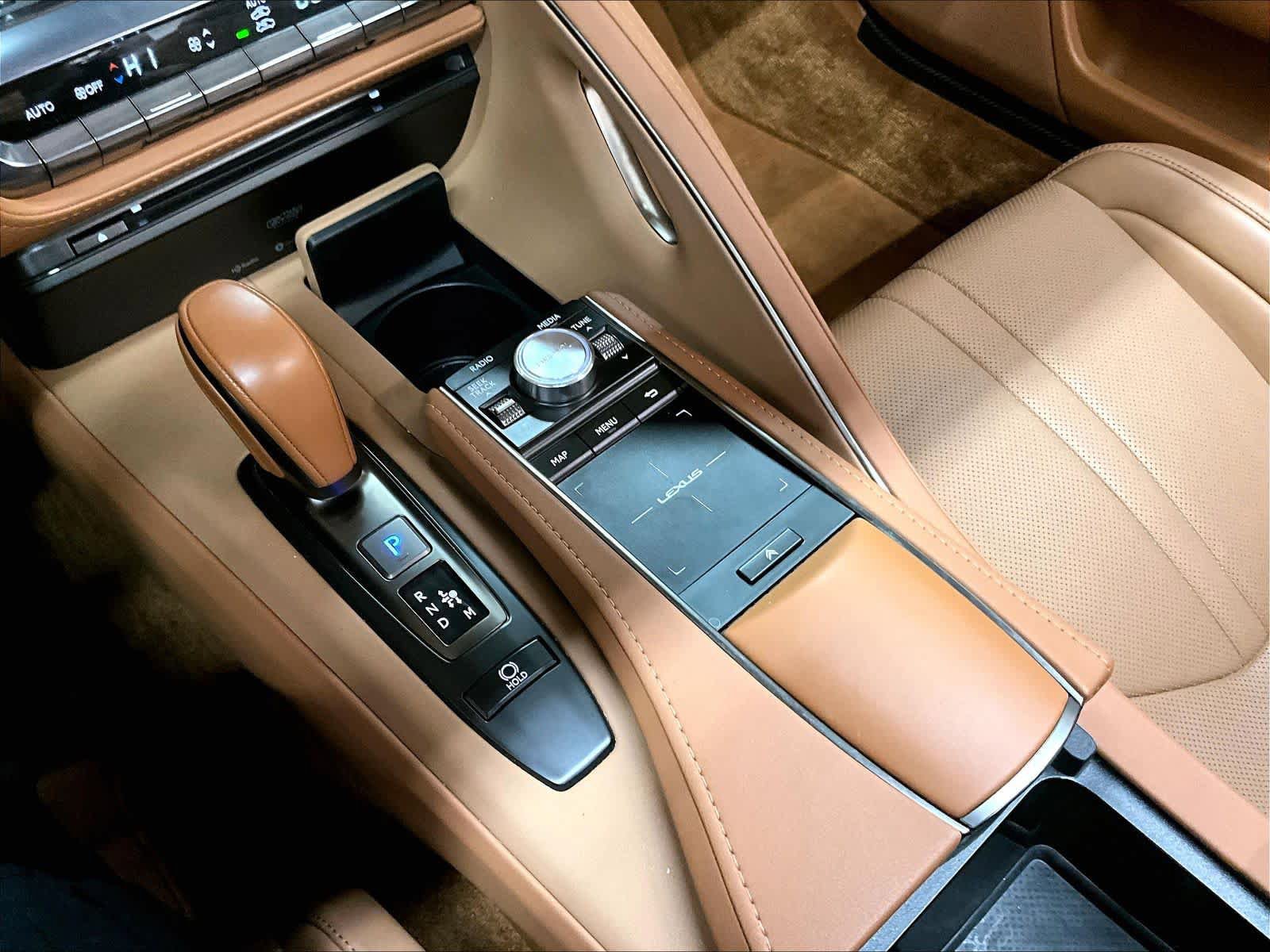 Used 2023 Lexus LC 500 Convertible w/ Touring Package RWD image 37