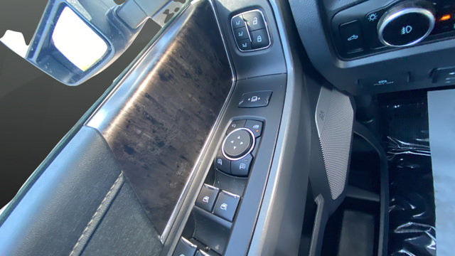 Used 2024 Ford F250 Lariat w/ Lariat Ultimate Package AWD/4WD image 21