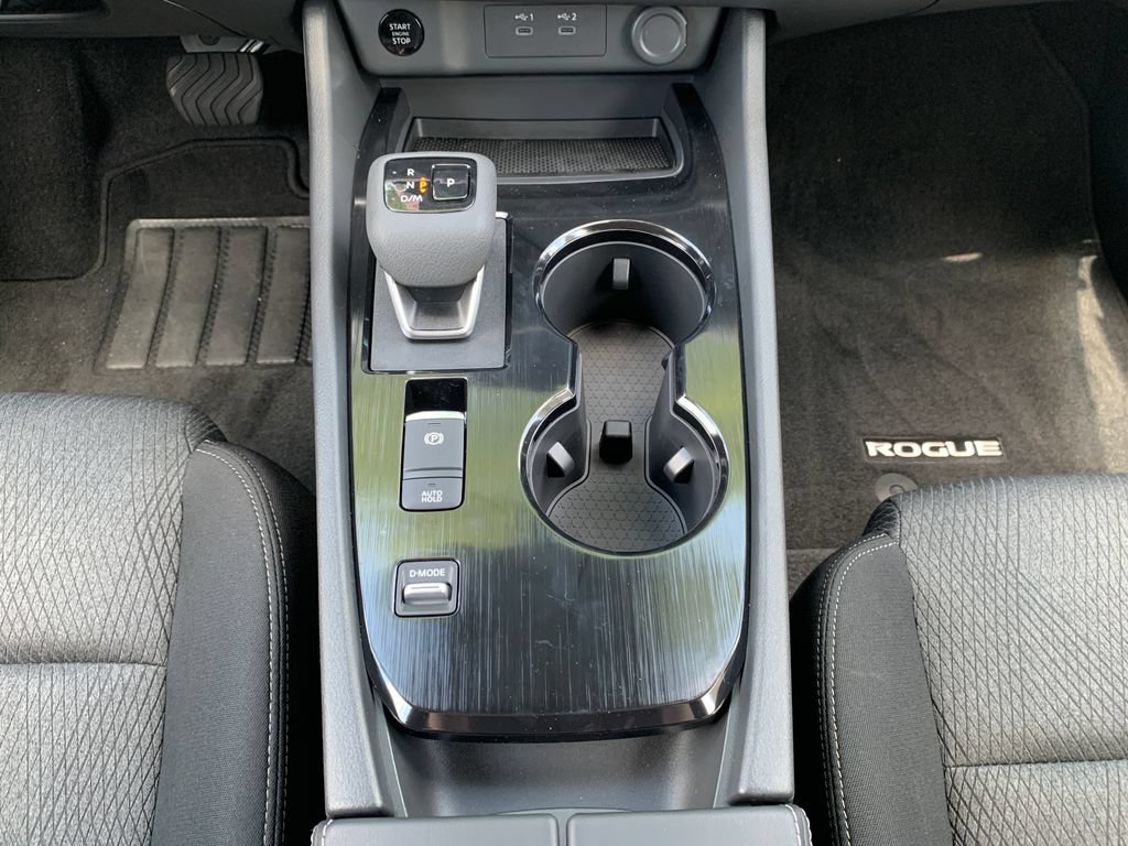 New 2026 Nissan Rogue SV FWD image 15