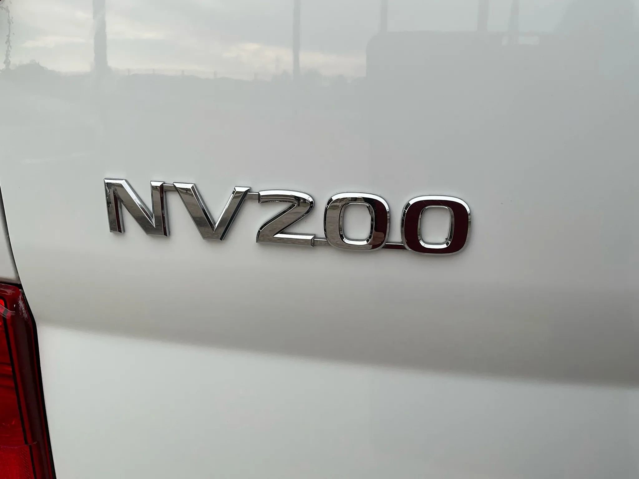 Used 2020 Nissan NV200 S w/ Sliding Glass Door Package image 13