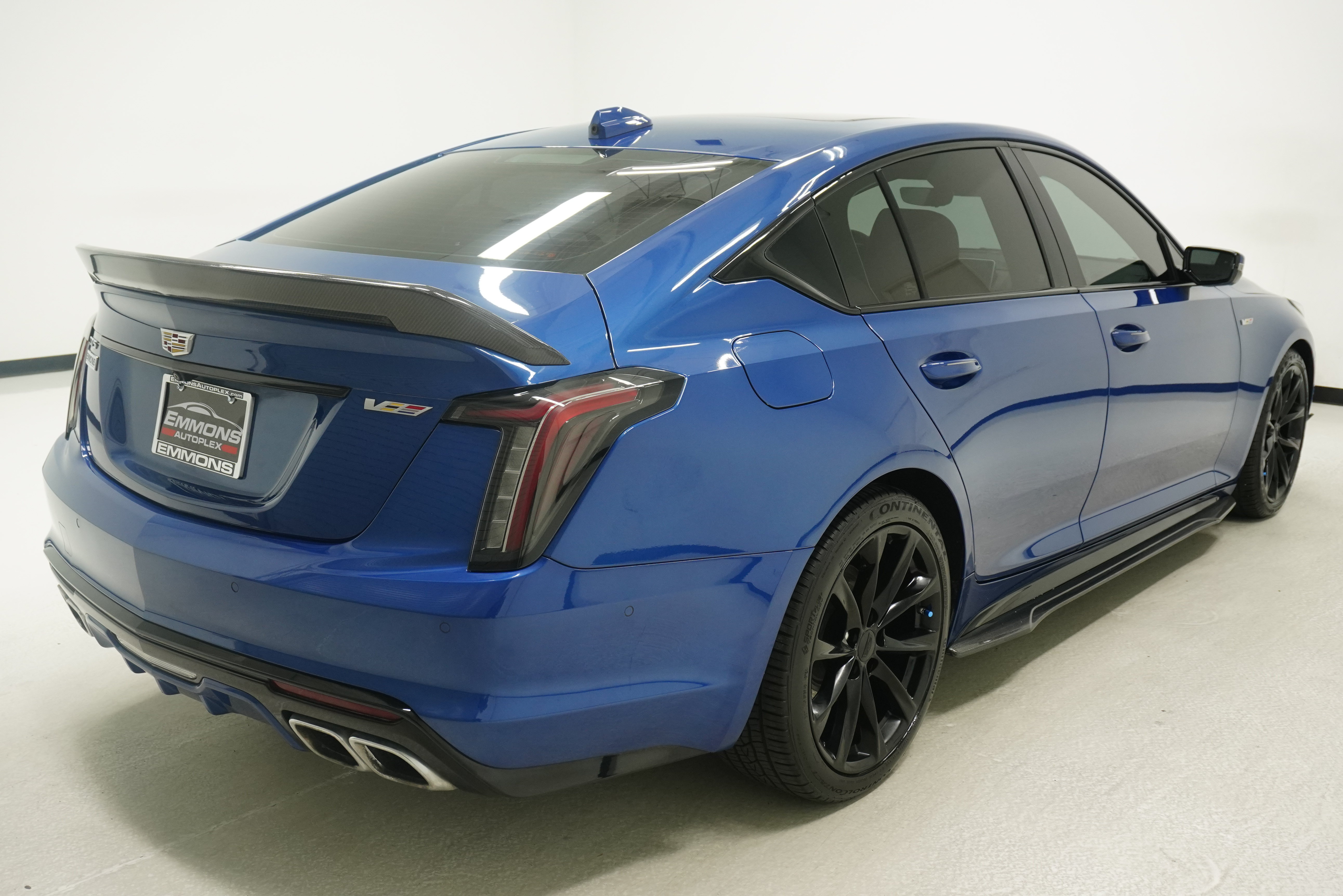 Used 2023 Cadillac CT5 V w/ Platinum Package RWD image 4