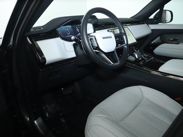 Certified 2023 Land Rover Range Rover Sport SE image 16