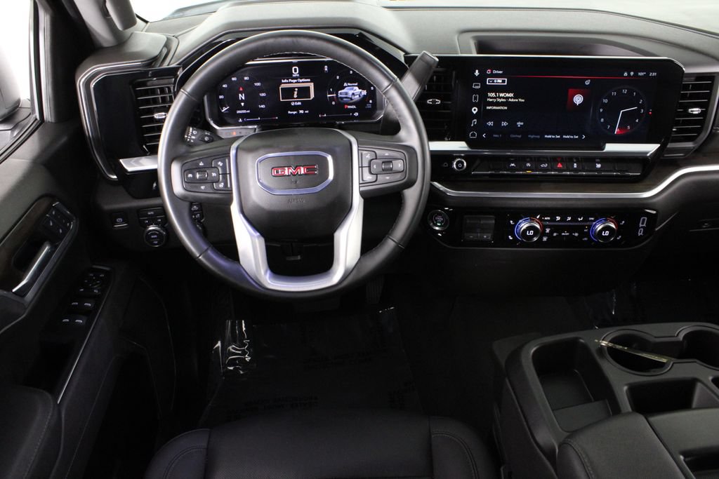 Used 2026 GMC Sierra 1500 SLT AWD/4WD image 6
