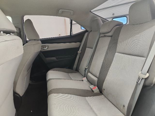 Used 2017 Toyota Corolla LE FWD image 10