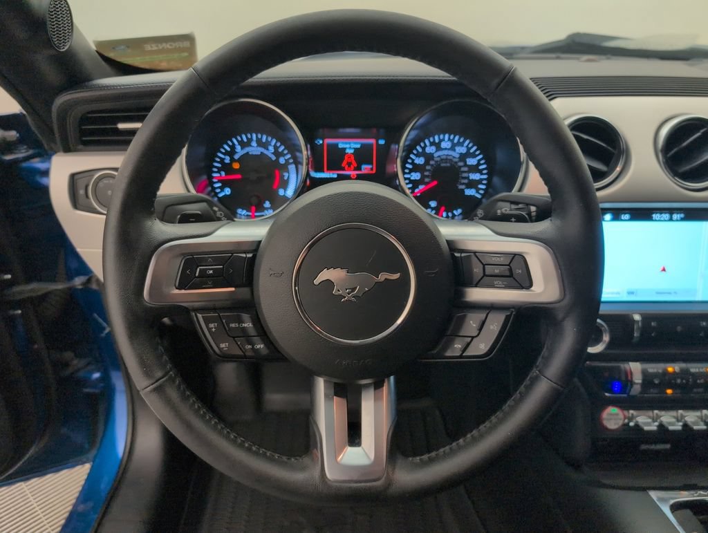 Used 2017 Ford Mustang Premium RWD image 31