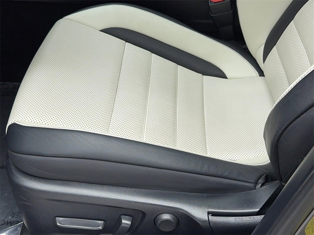 Used 2022 Lexus IS 350 F Sport w/ Accessory Package image 34