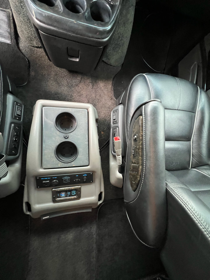 Used 2018 GMC Savana 3500 image 38