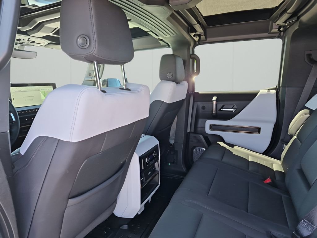 Used 2024 GMC Hummer EV 2X image 18
