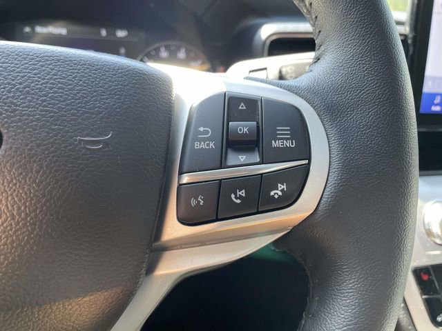 Certified 2023 Ford Explorer XLT w/ Equipment Group 202A AWD/4WD image 30