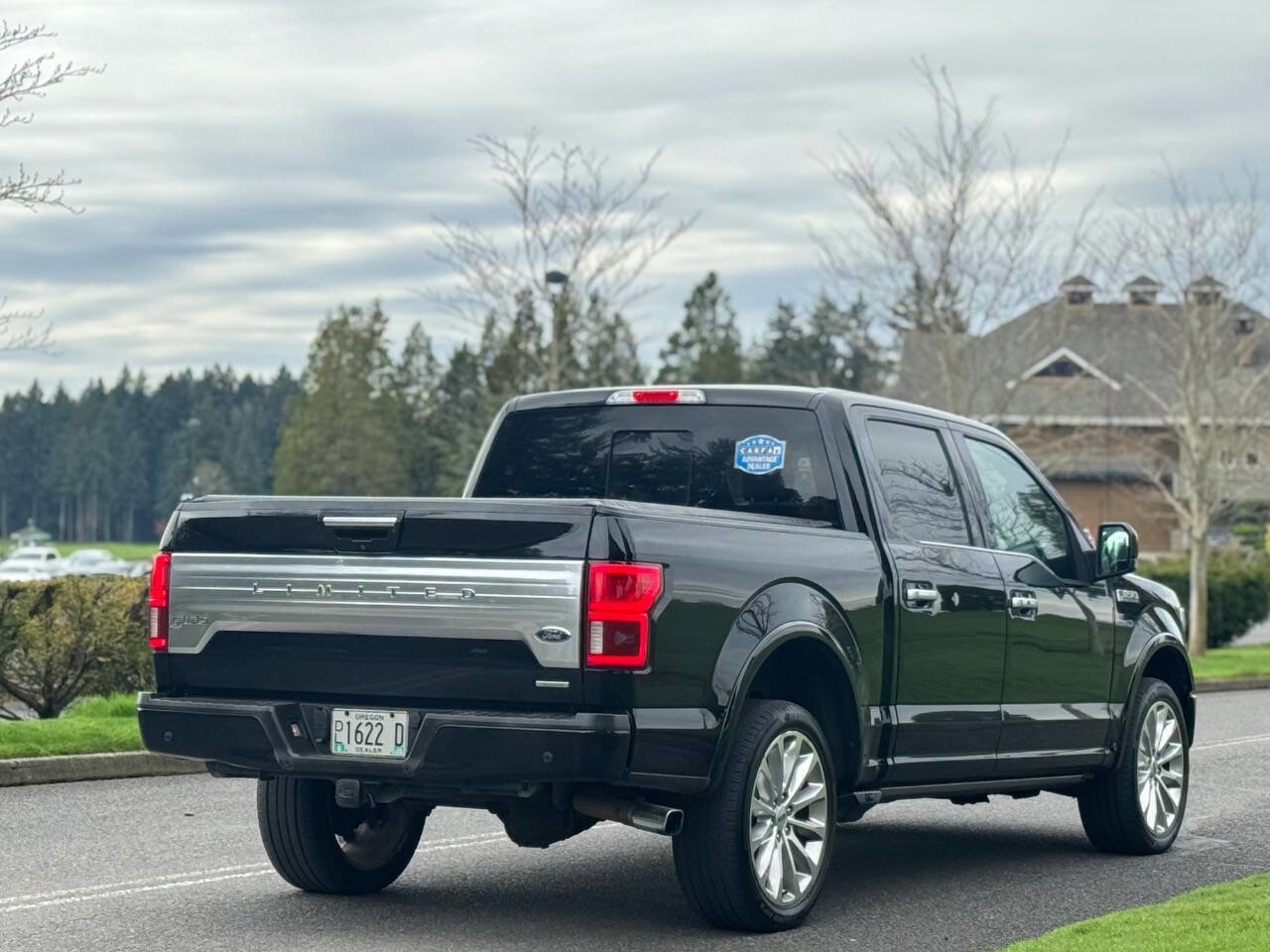 Used 2018 Ford F150 Limited w/ Trailer Tow Package image 8