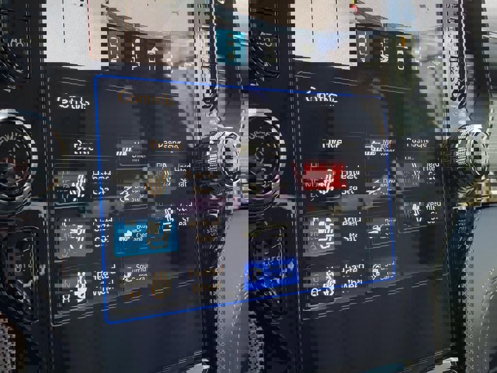 Used 2021 RAM 1500 Limited image 22