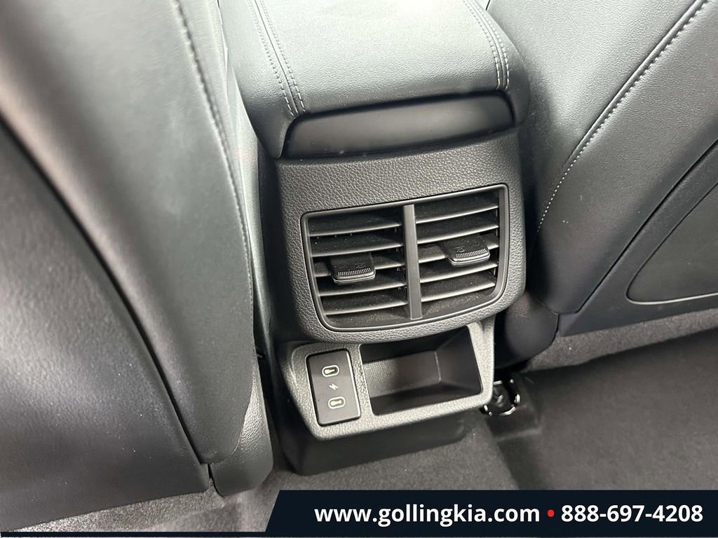 Certified 2024 Kia Seltos SX AWD/4WD image 11
